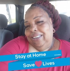 Meet your Posher, Evette